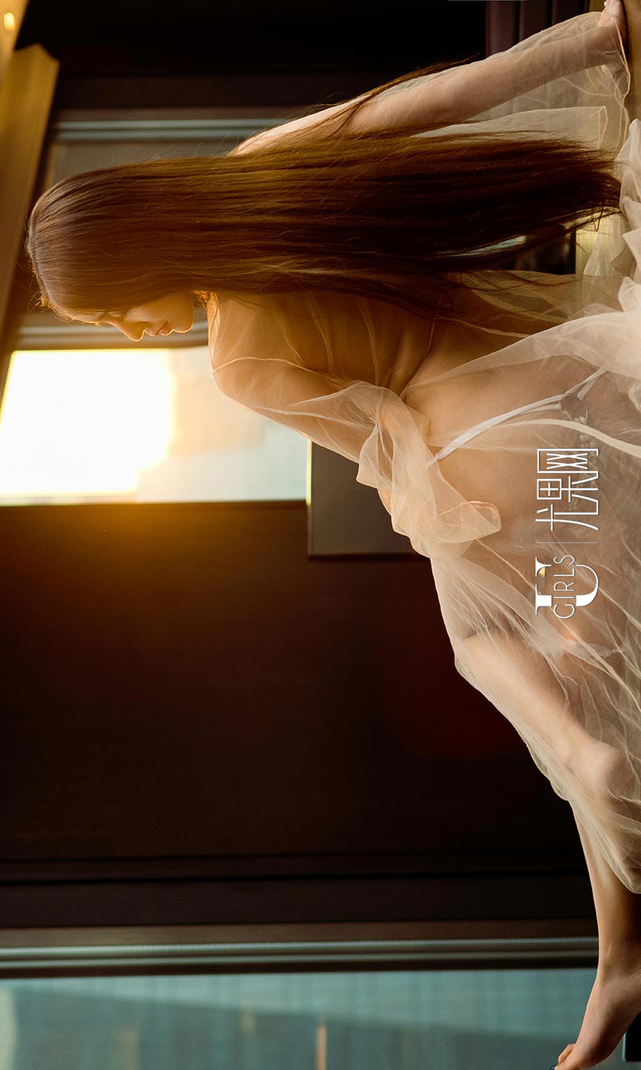 [Ugirls爱尤物]2017.01.14 No.606 惹尘埃 田梓茵